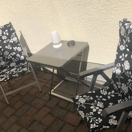 Mit Blick Ins Gruene *